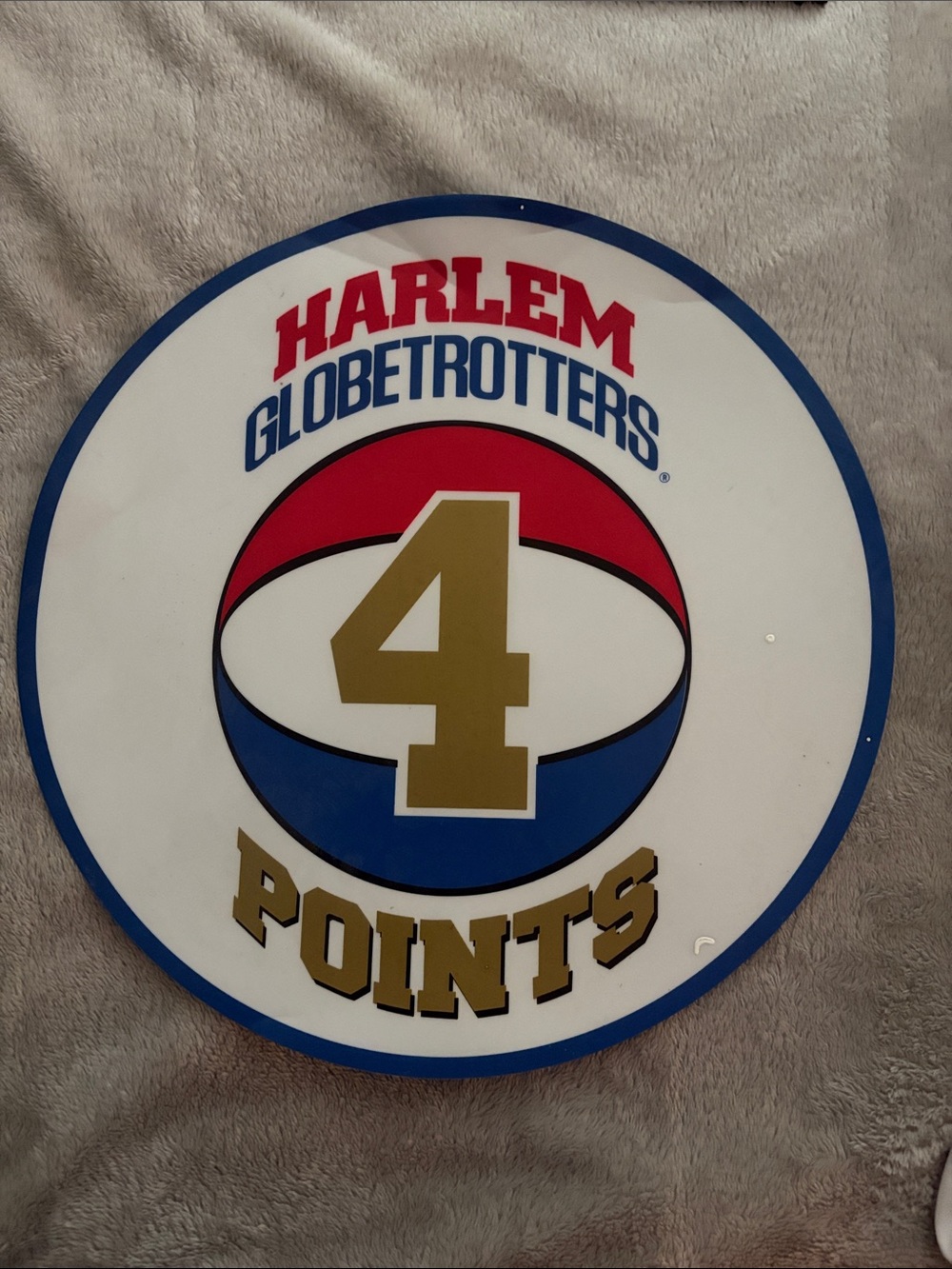 Harlem Globetrotters 4 Points Round Wall Sign - Gold/Red/Blue